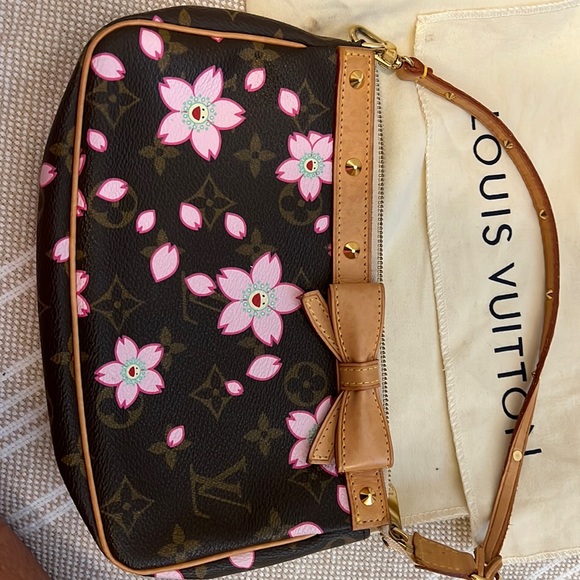 Louis Vuitton cherry blossom - Picture 1 of 5